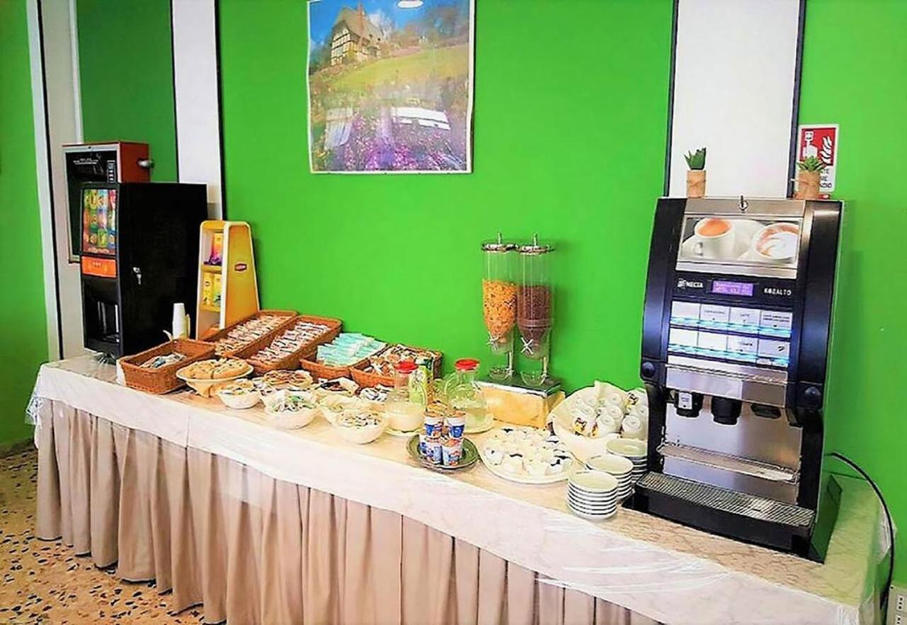 Hotel Berna Rimini Extérieur photo