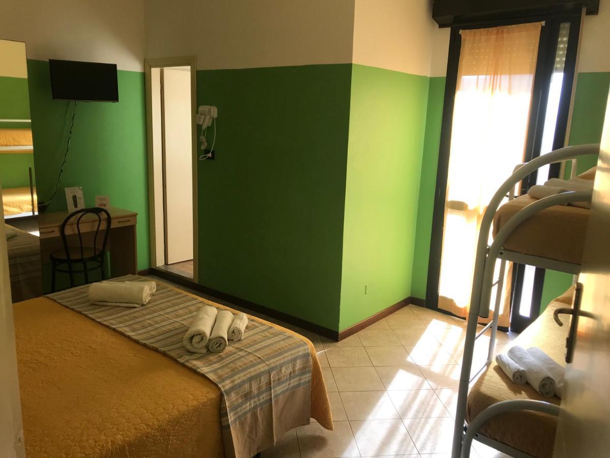 Hotel Berna Rimini Extérieur photo